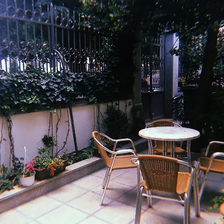 Shtepia E Miqve Penzion